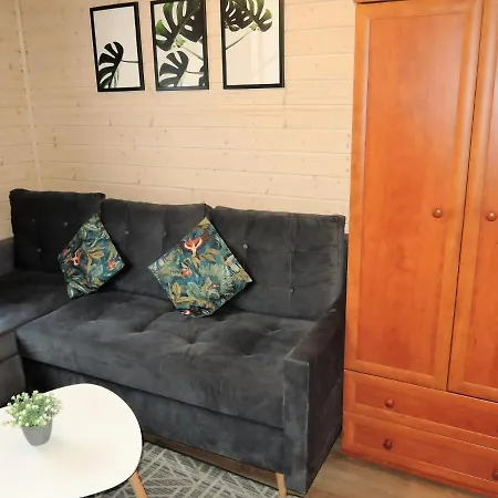 Cozy 600m From The In Nyaraló