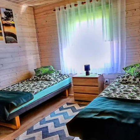 Nyaraló Cozy 600m From The In Kołczewo